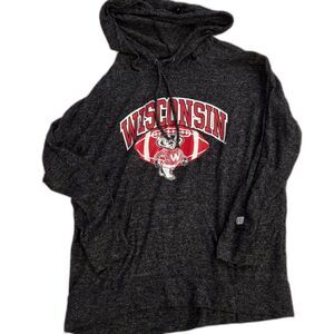 Wisconsin Badgers Women's Hoodie - Tailgate Brand - Size Medium